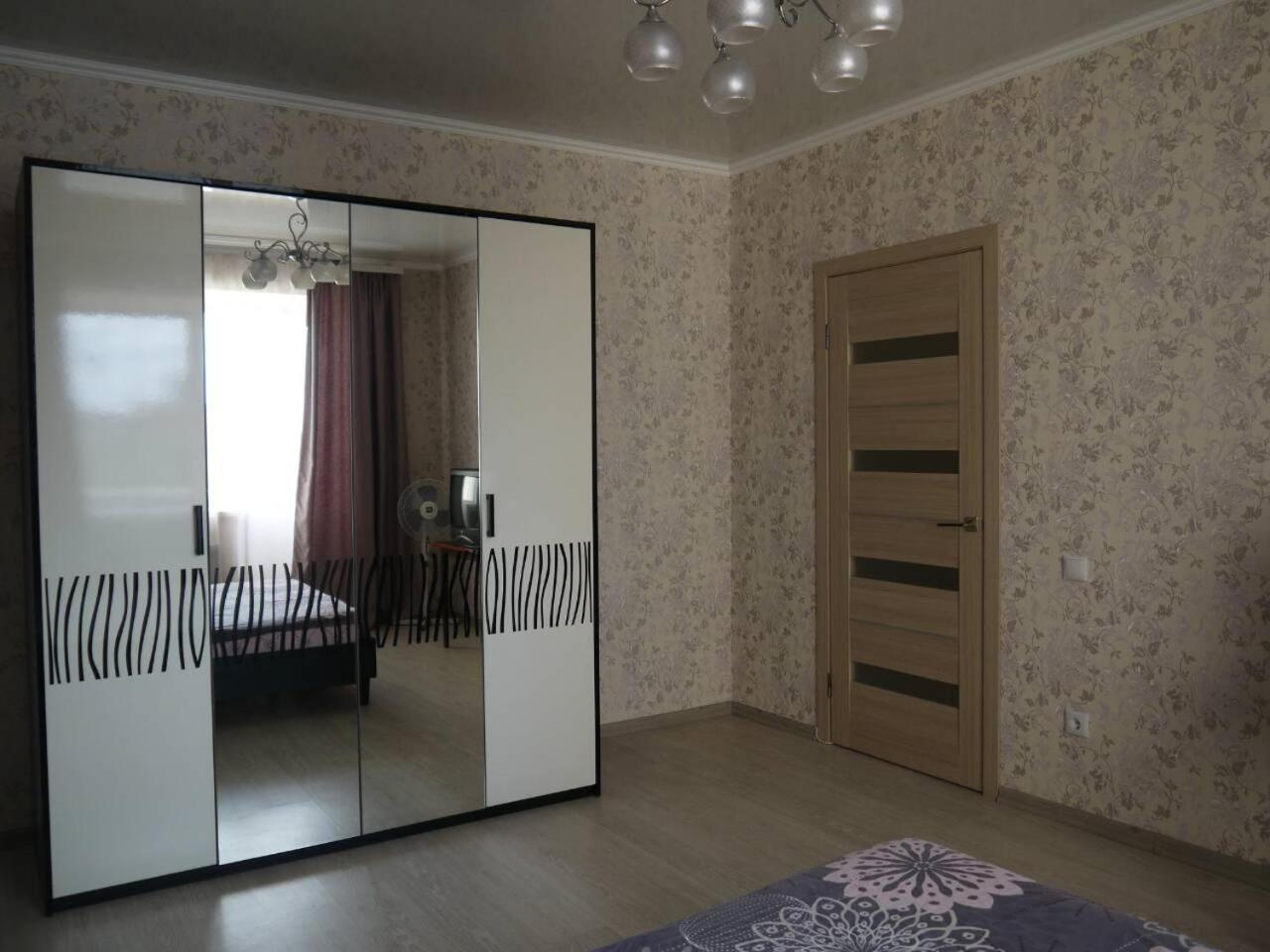 Ferienwohnung Хмельницьке Шосе 122А Winnyzja Exterior foto